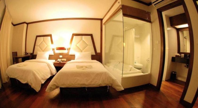 River City Hotel Mukdahan Exterior foto