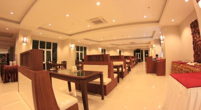 River City Hotel Mukdahan Exterior foto