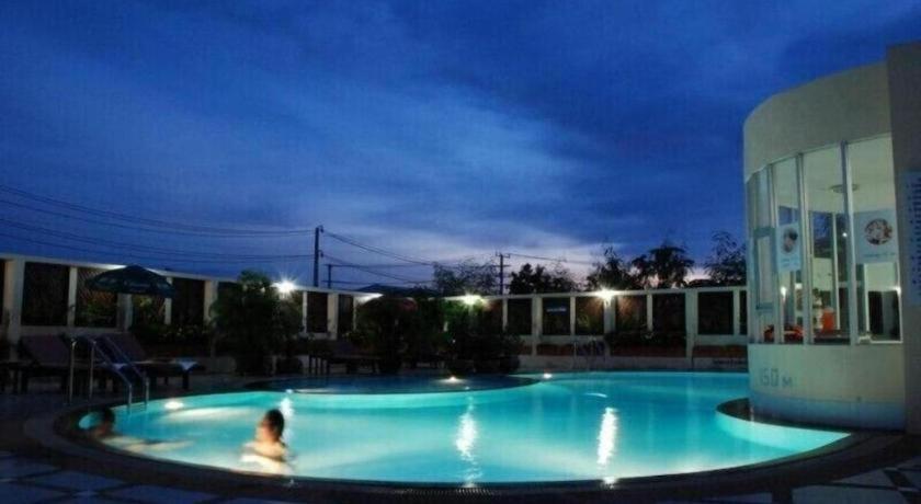 River City Hotel Mukdahan Exterior foto